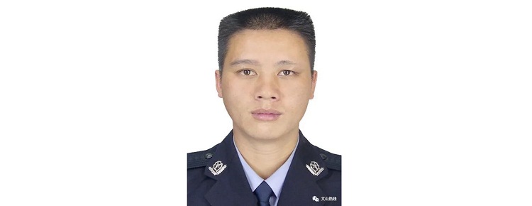 221406.jpg