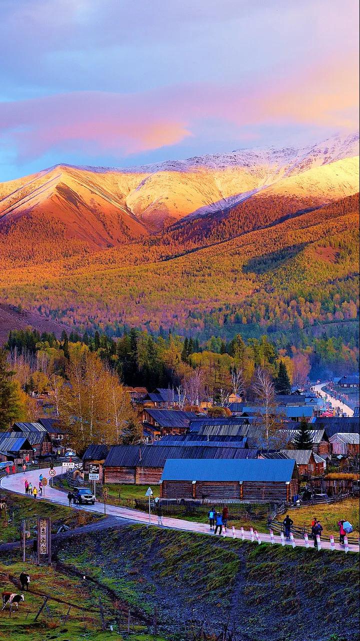 大概就是数场旅行,才能看得完的风景.来一趟新疆,齐活了!